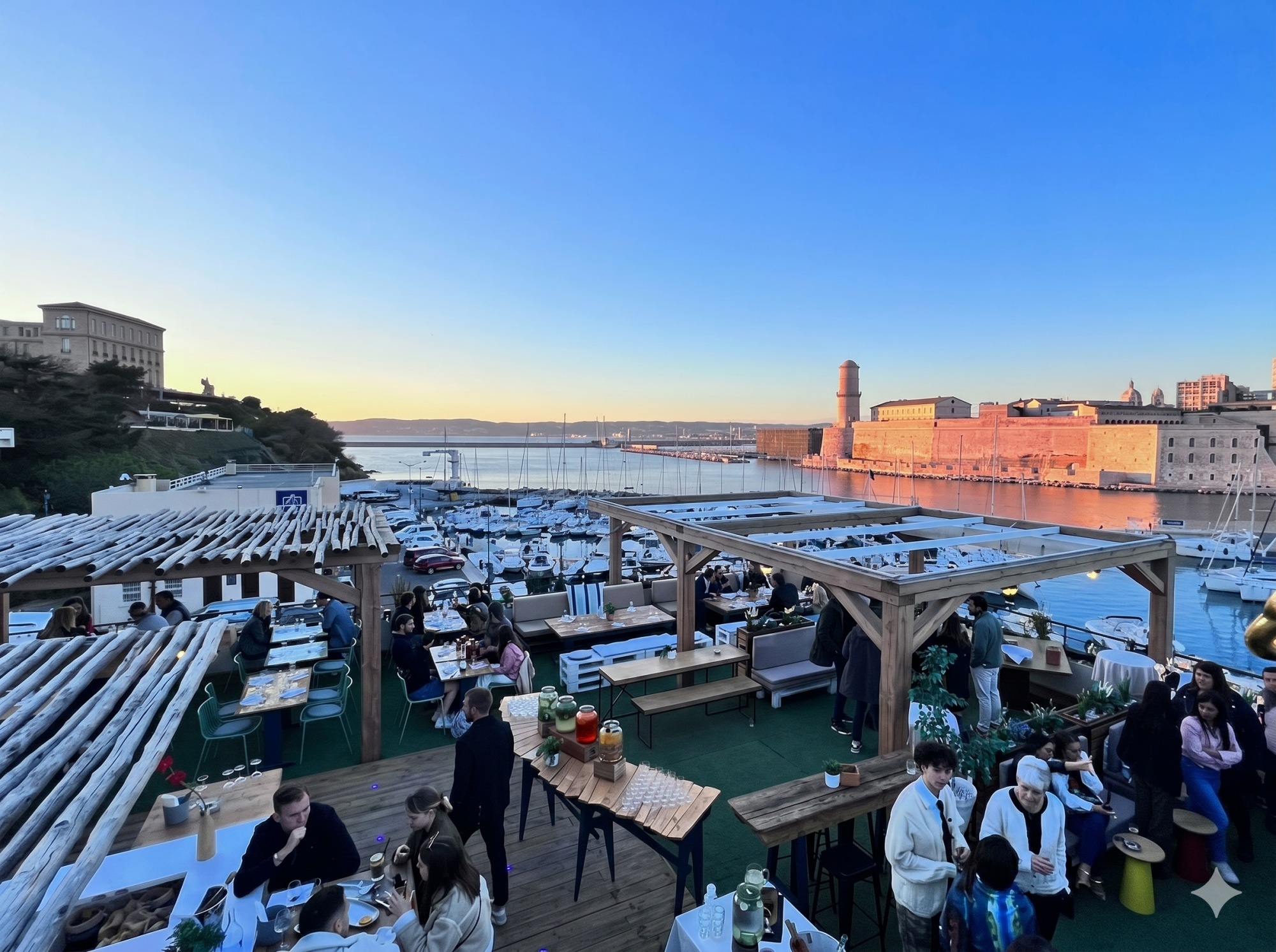 restaurant rooftop Marseille