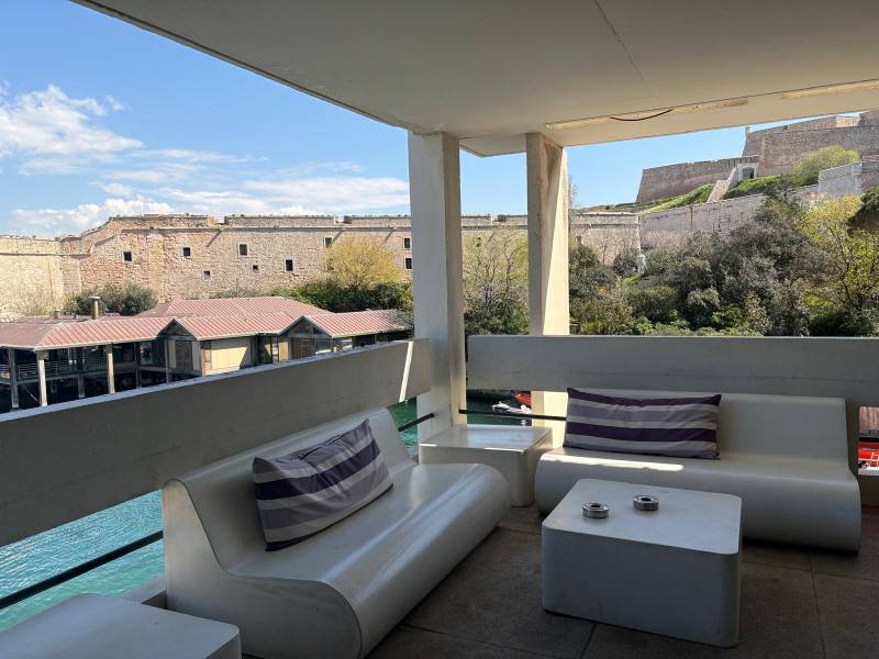 SÉMINAIRE AVEC VUE MER